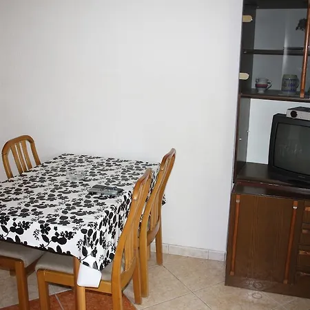 Maric Apartment *