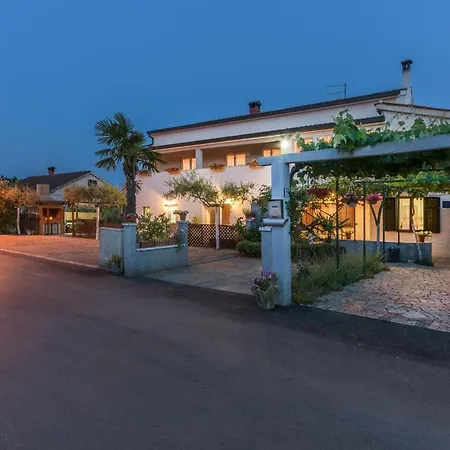 Apartment Maric