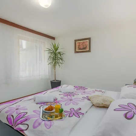 Maric Apartment Porec