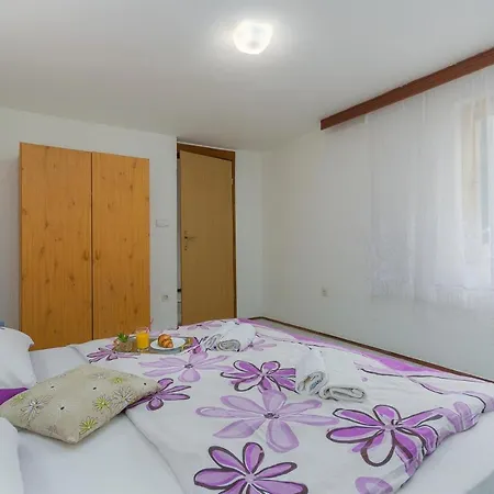 Apartment Maric