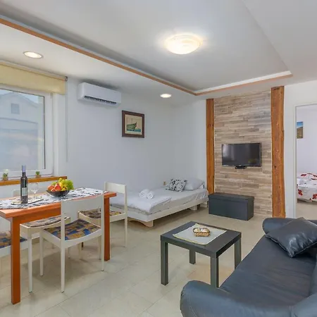 Maric Apartment Porec